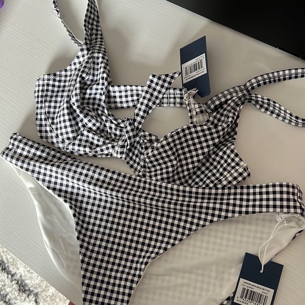 BNWT Carmio Mio Underwire Bikini